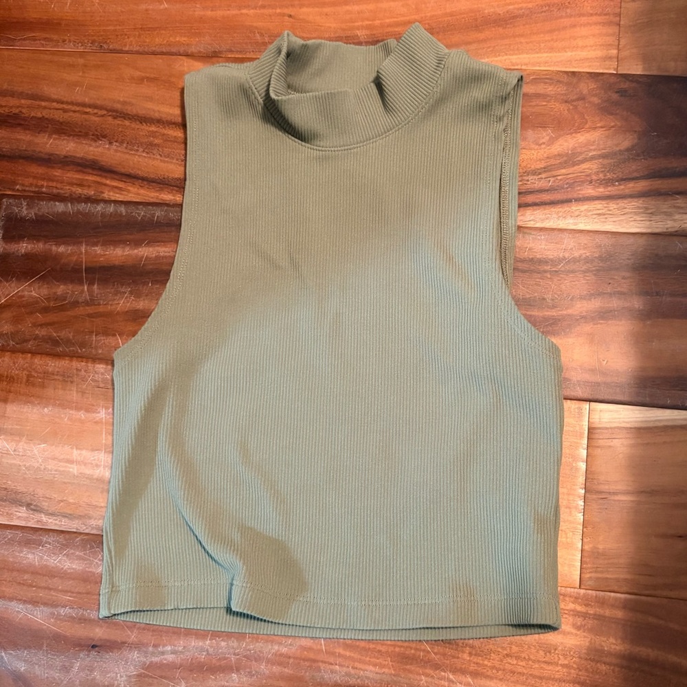 Abercrombie & Fitch Soft AF Ribbed Mock Neck Crop Tank Olive Green Size S